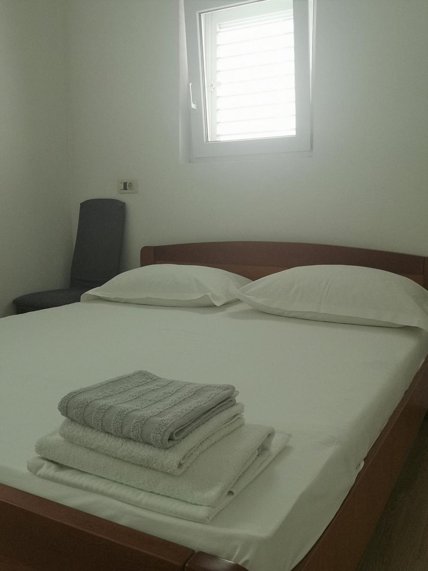 Apartman Adriatic Pavlinovic - Makarska Exterior foto